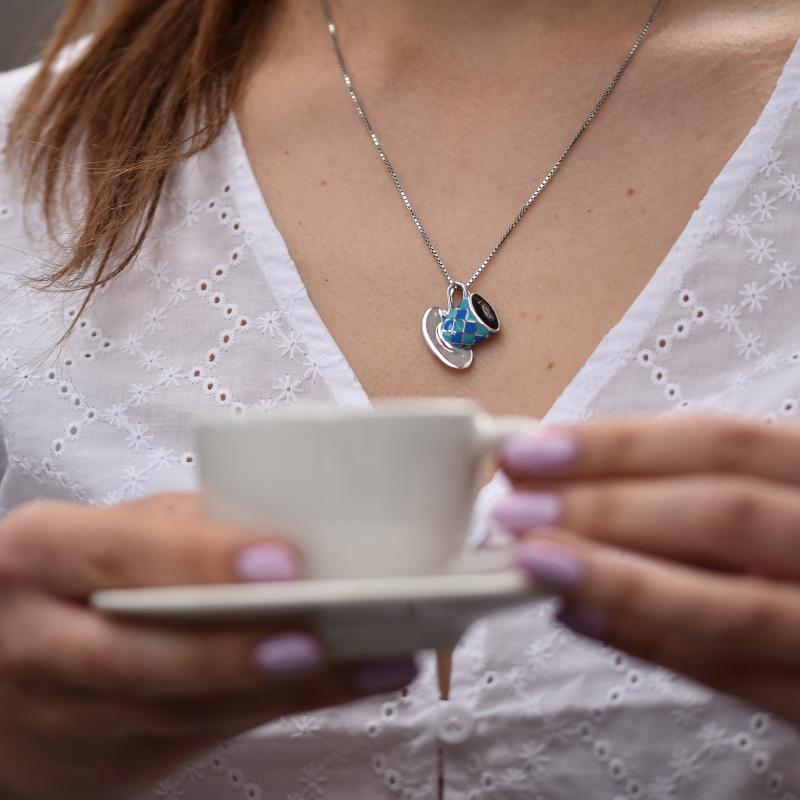 Silberne Halskette in Form einer Kaffeetasse aus Emaille Cup 43559