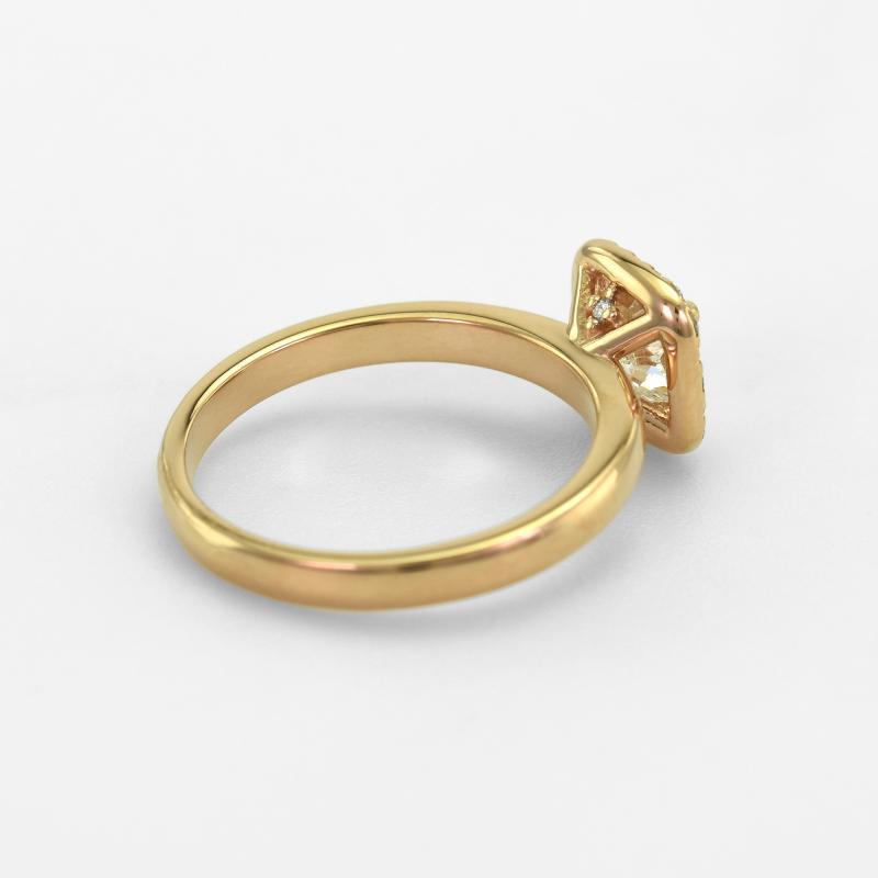 Verlobungsring aus Gold mit Prinzess-Diamanten Eleria 46059
