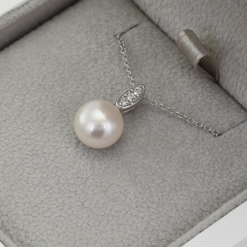 Goldene Perlenkette mit Diamanten Alixa 50189