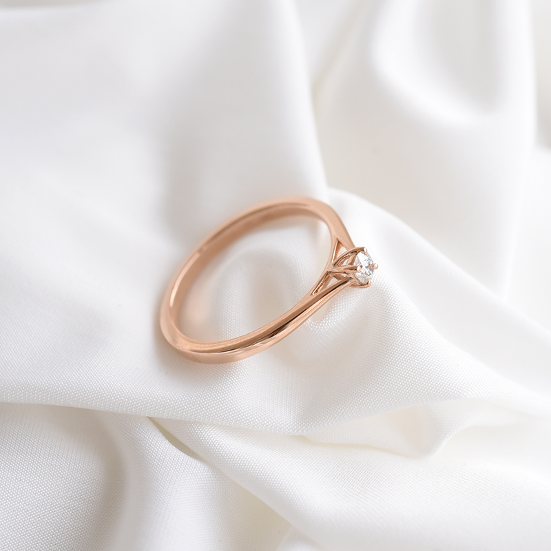 Goldener Ring mit Lab Grown Diamant und Auswahl des Karatgewichts Emilija 92079